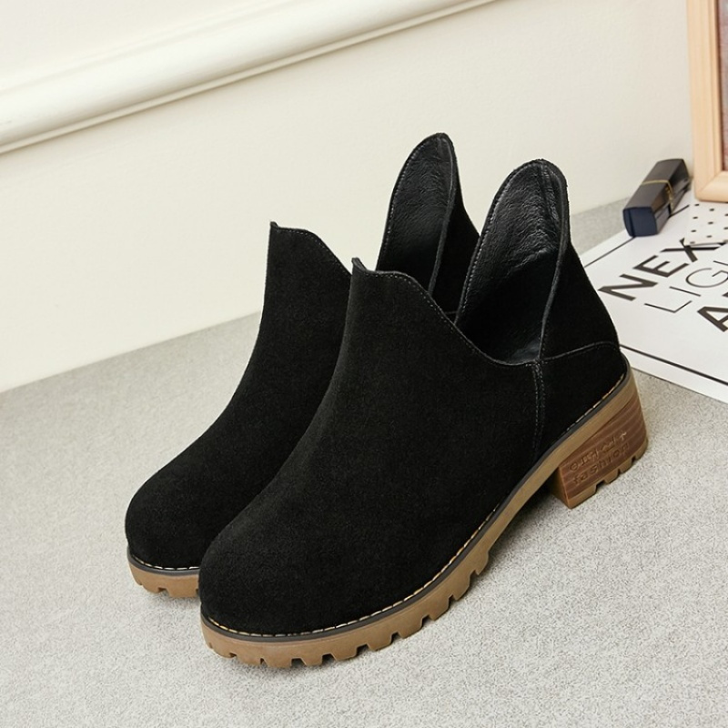 格瑞迪欧 靴子女秋新款磨砂短靴女粗跟休闲百搭及踝靴马丁靴女英伦m1