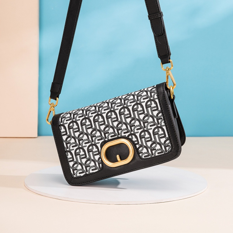 皮具箱包>时尚女包>女士单肩包>马克华菲>马克华菲790228041651女士单