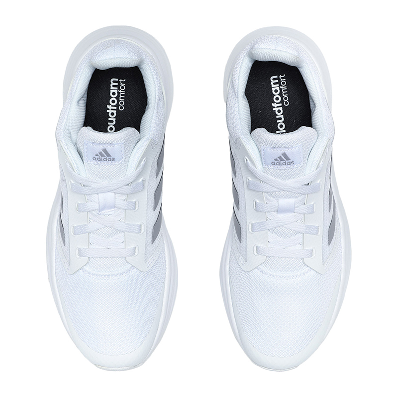 阿迪达斯adidas跑步鞋