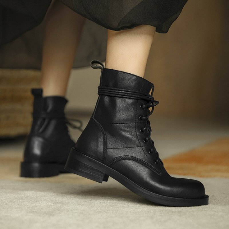 格瑞迪欧夏天靴子2020冬季新款韩版网红粗跟软底舒适复古机车马丁靴潮