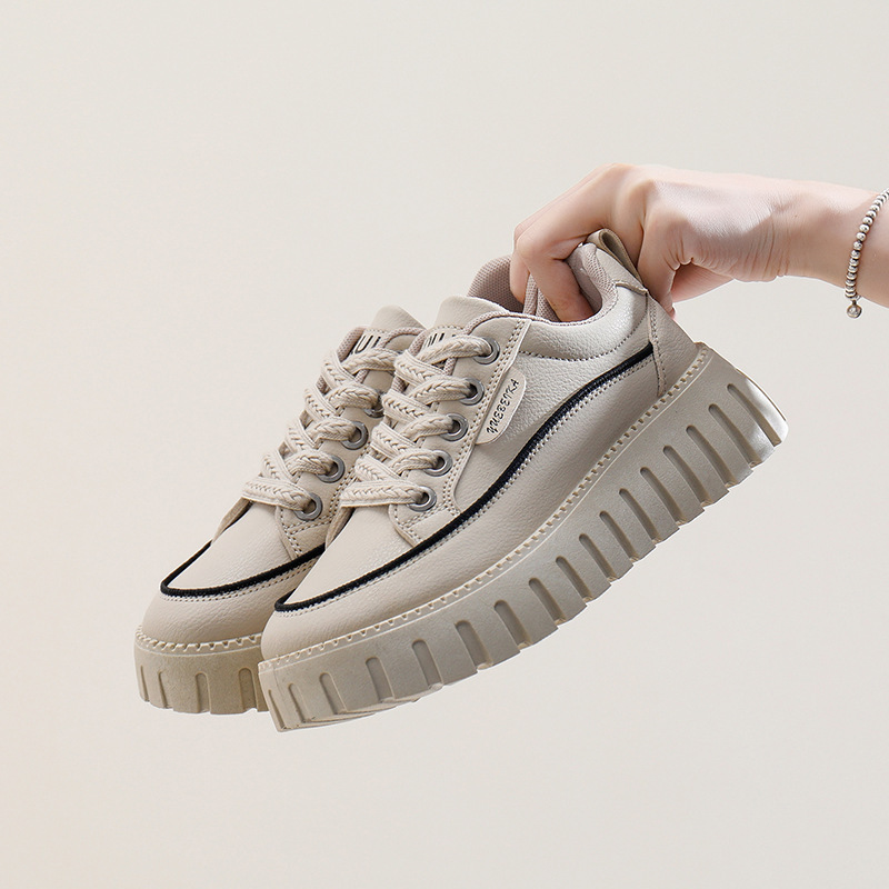 小白鞋女新款秋季学生韩版百搭休闲ins潮鞋厚底时尚板鞋