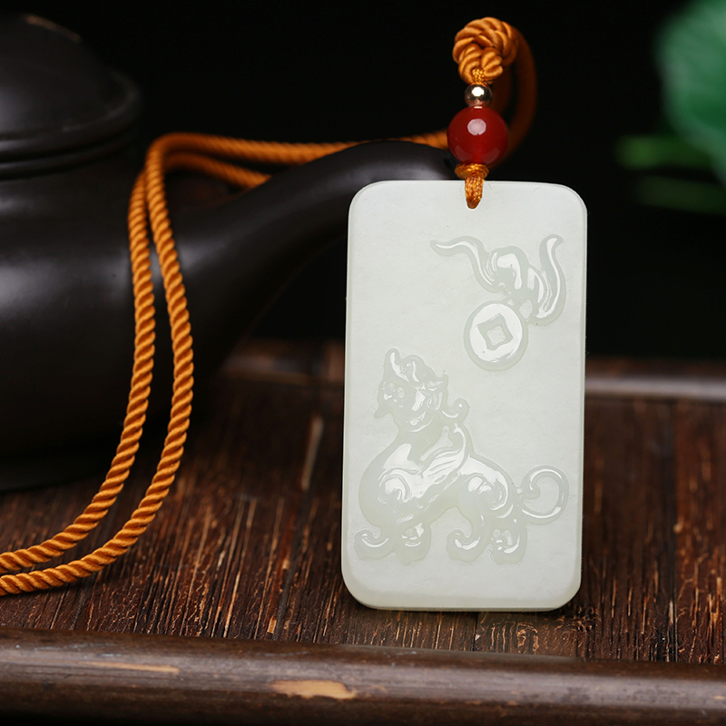 印象眸和田玉貔貅牌吊坠男女款貔貅玉牌瑞兽玉石坠子附证书