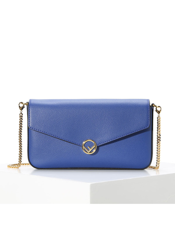 20新款 FENDI 链带单肩包 21.5x12x3CM