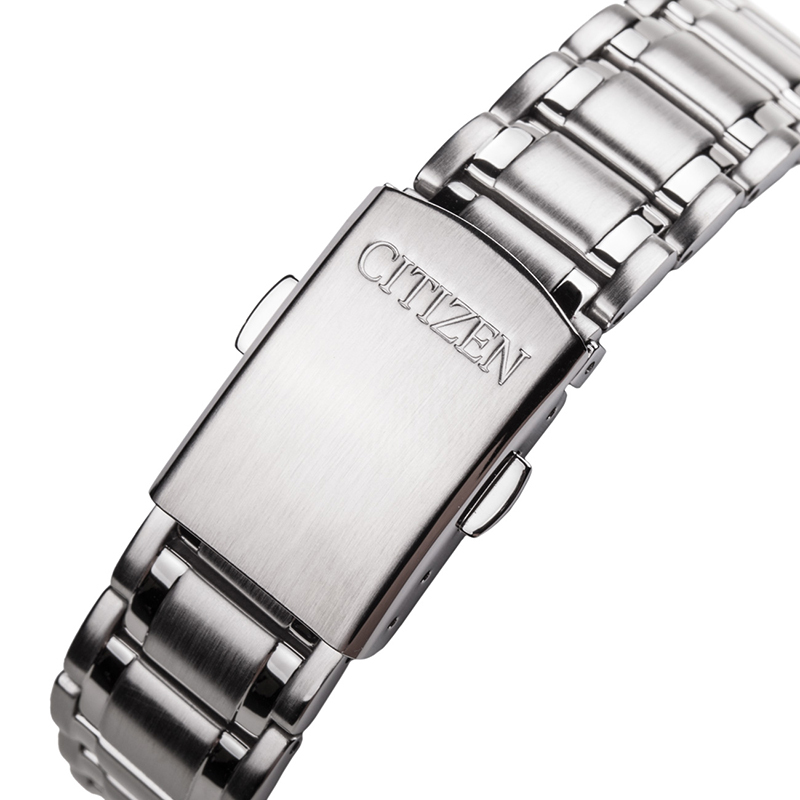 西铁城(CITIZEN)手表 光动能不锈钢带休闲时尚男表 BM8501-52EB