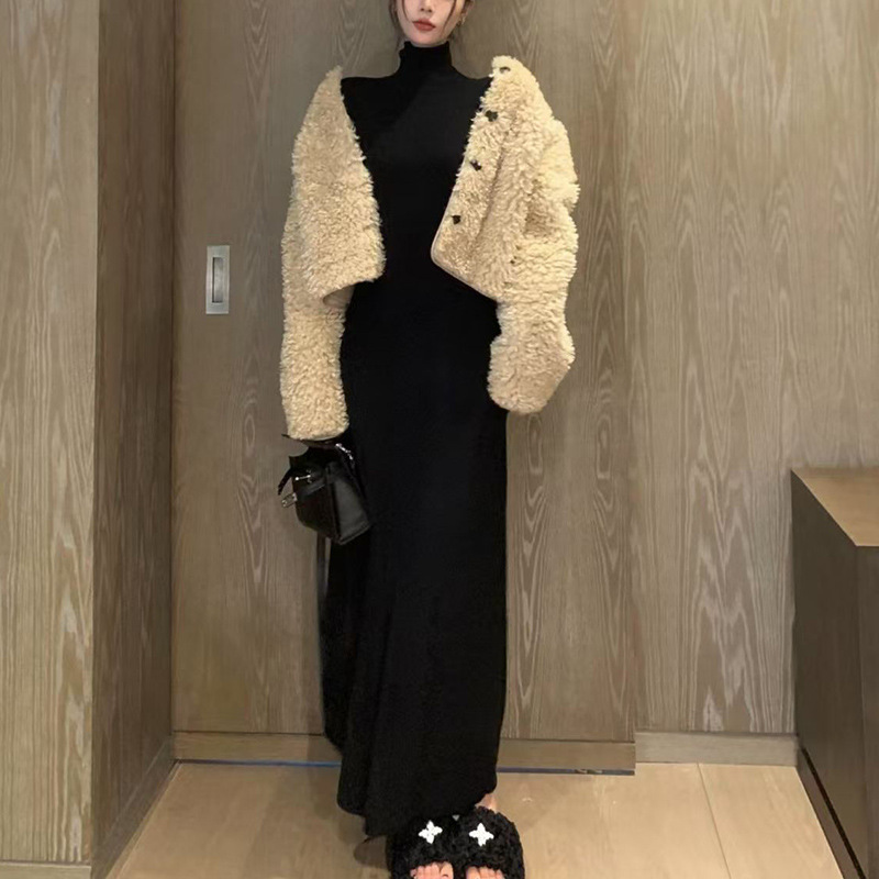法式慵懒风高领连衣裙女装新款修身内搭中长款打底包臀裙子潮