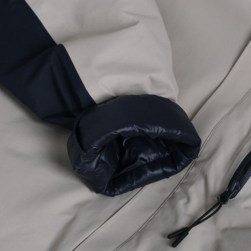 探路者男装秋冬款户外运动防风保暖耐磨羽绒内胆冲锋衣夹克外套TAWF91919图片