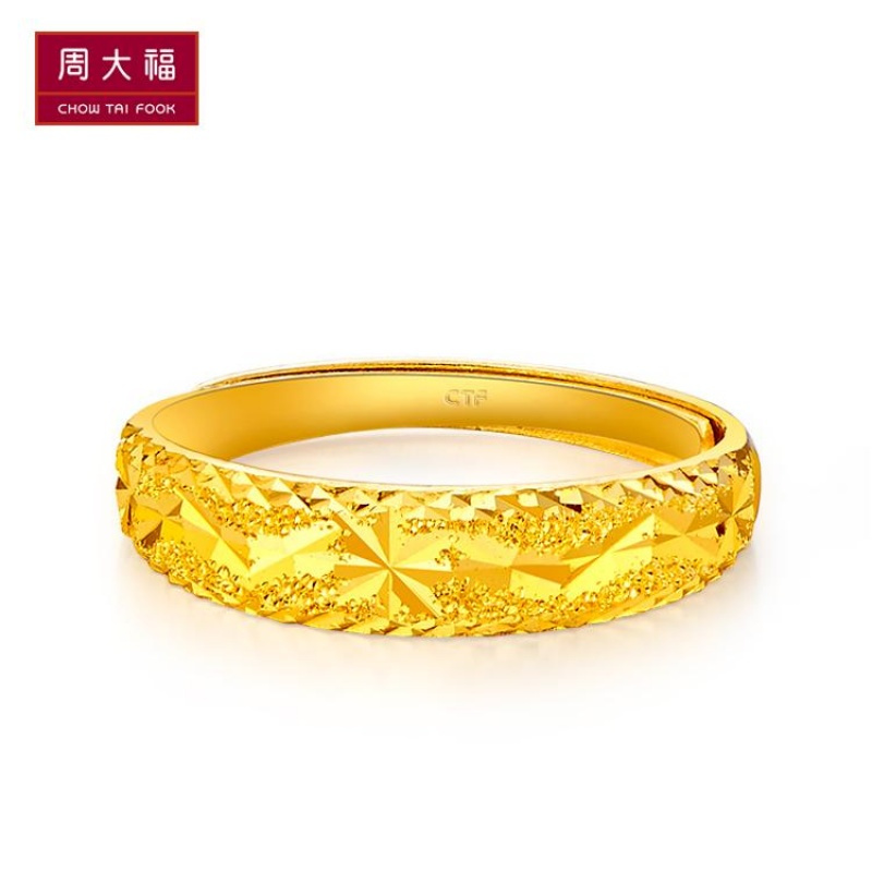 周大福珠宝首饰车花足金黄金戒指女款计价（足金工费48元）F150684