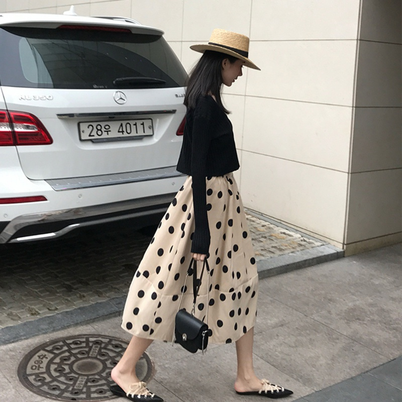 如熙很仙的复古高腰a字波点半身裙女中长款抖音仙女裙子