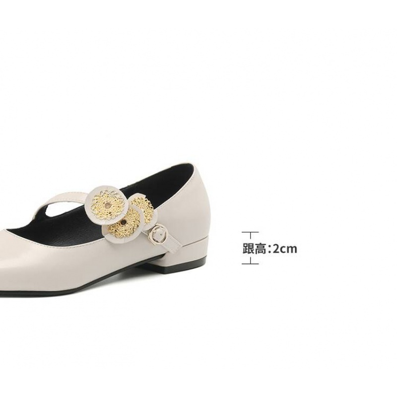 田运 玛丽珍女鞋法式复古单鞋女夏尖头平底软底低跟小皮鞋大码伴娘鞋885-6