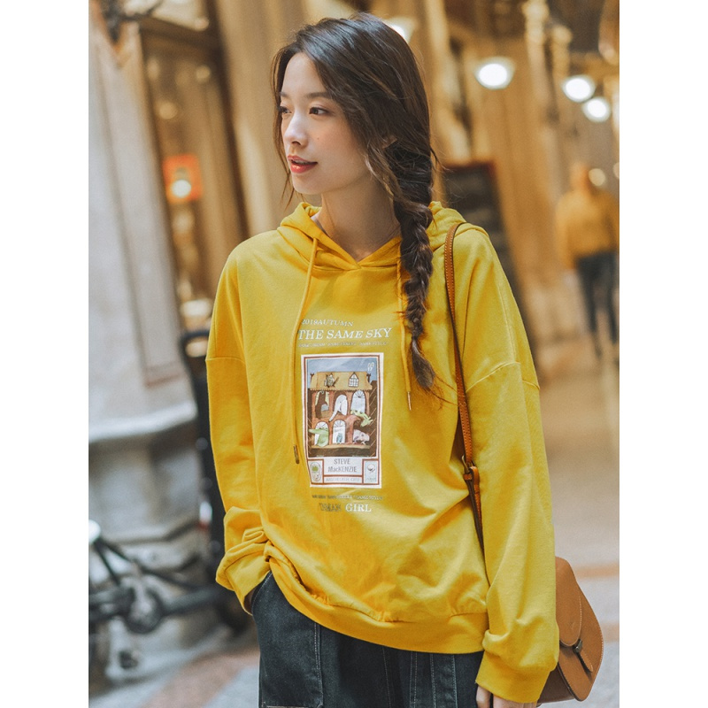 茵曼卫衣女2019秋季新款纯棉连帽休闲潮搭印花落肩袖宽松时尚上衣