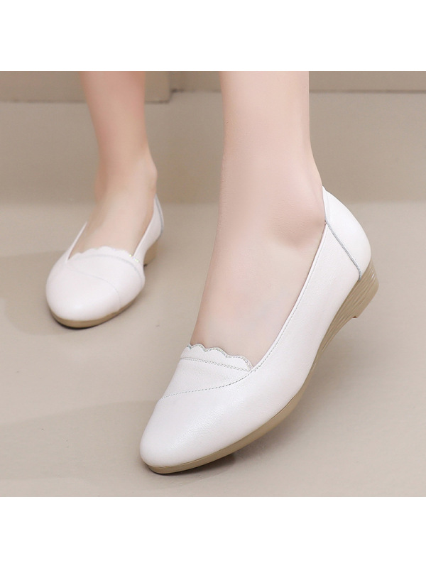 中年妈妈鞋平底女鞋真皮软底皮鞋25春秋新款韩版百搭休闲四季单鞋