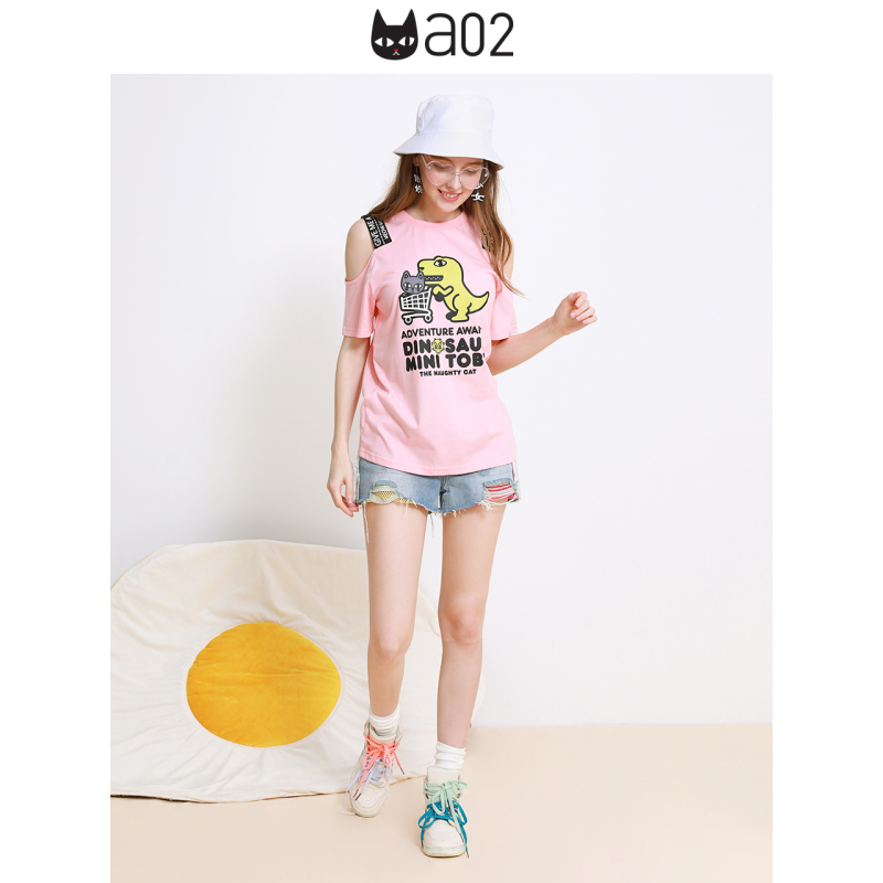 a02新款潮流玩趣卡通字母印花洋气露肩短袖T恤女DTU2D0971KT