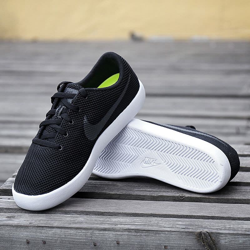 耐克（NIKE）男款轻便透气舒适运动鞋休闲鞋819810图片
