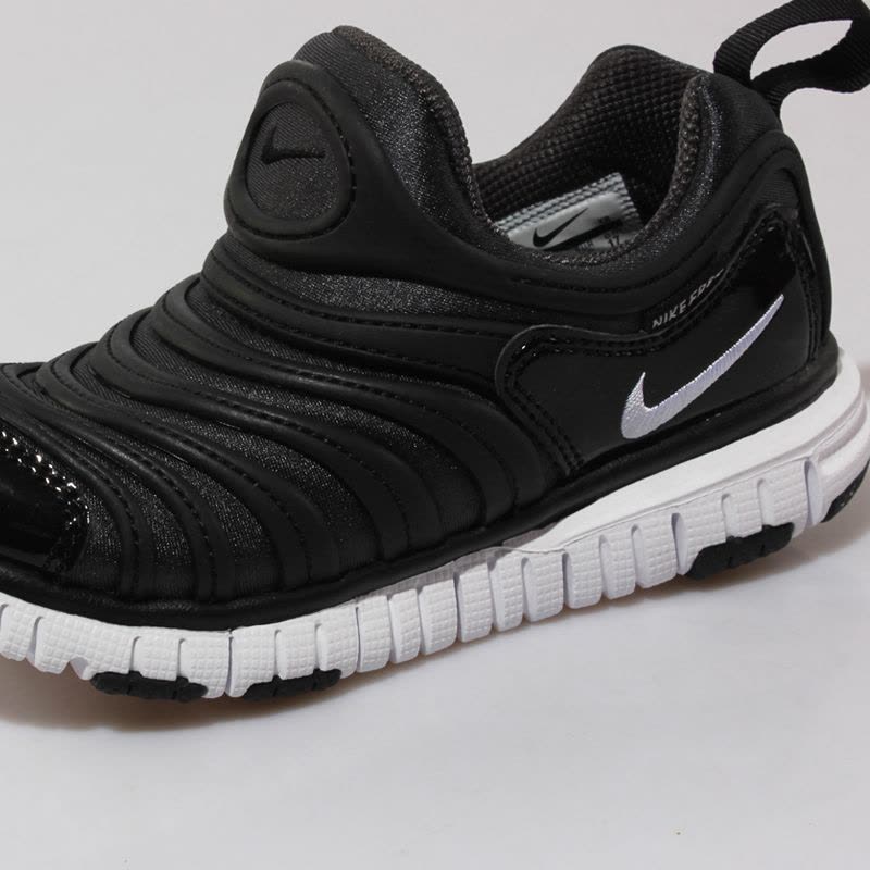 Nike耐克中童毛毛虫男女学生黑色防滑运动鞋343738-013图片