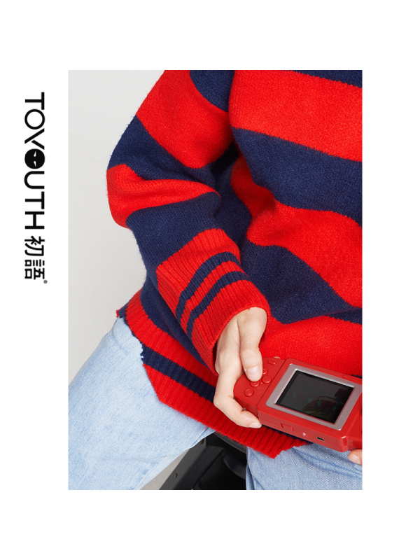 初语宽松毛衣女粗条纹落肩袖圆领套头毛针织衫上衣