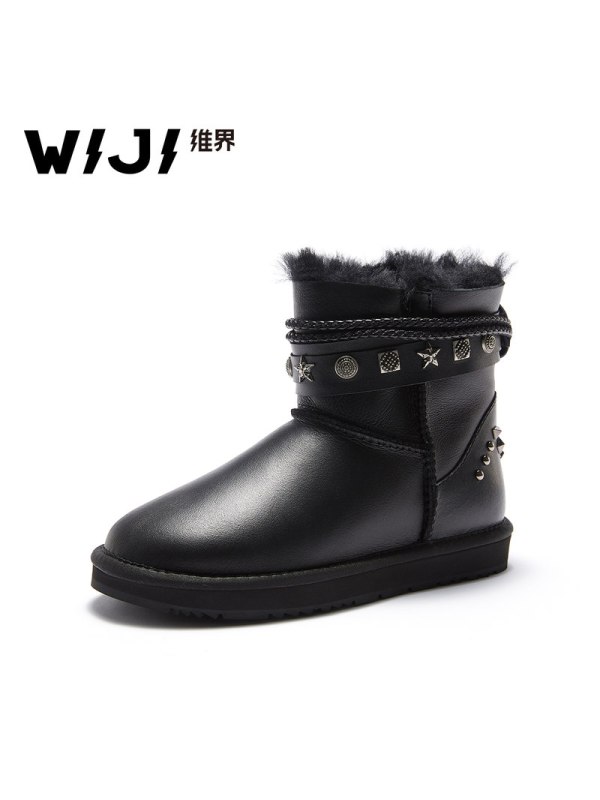 WIJI冬季新款皮毛一体雪地靴金属装饰靓丽炫酷保暖舒适休闲女鞋女
