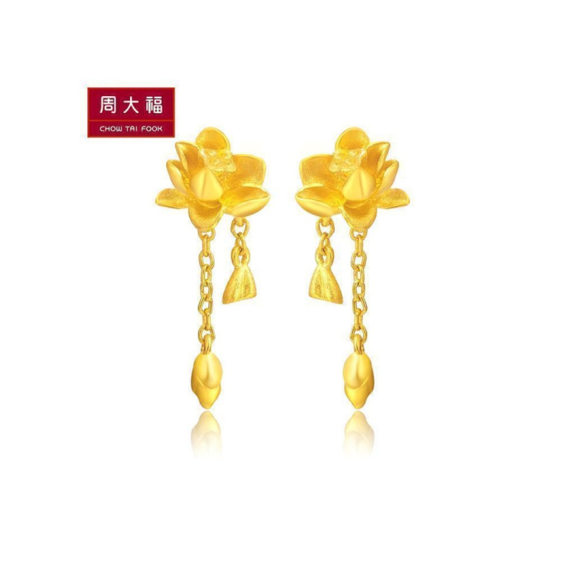 周大福珠宝首饰花月佳期黄金耳环计价(足金工费58元)F165627