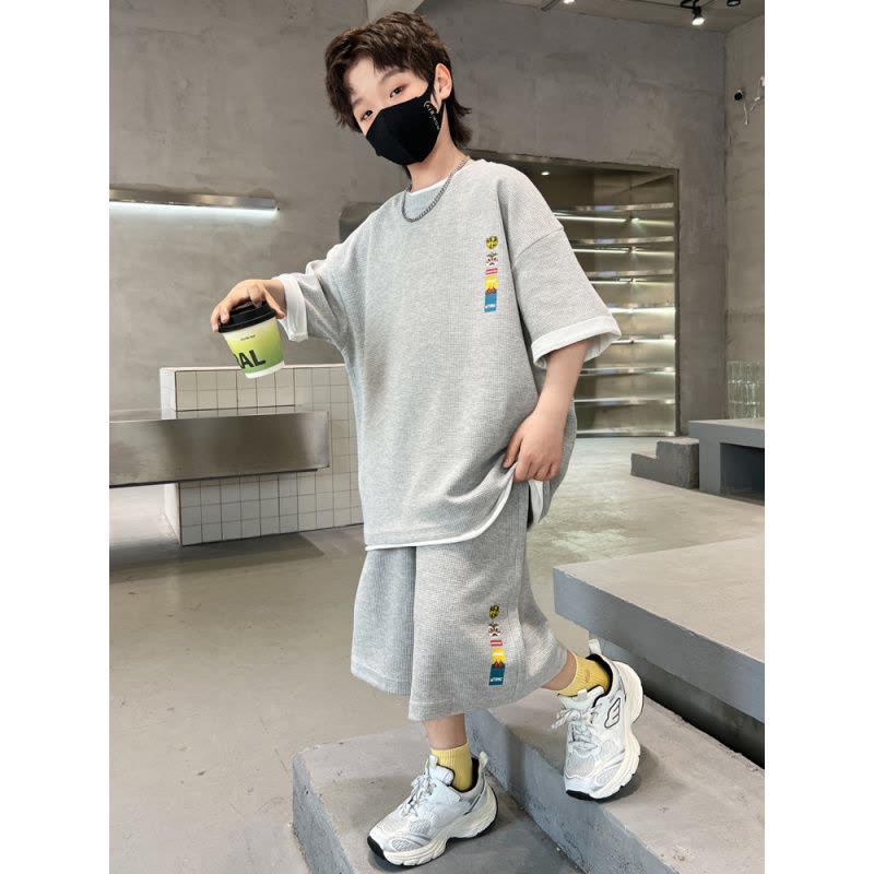 男童夏季套装2025新款儿童夏装短袖运动服薄款大童夏款帅气时髦潮图片