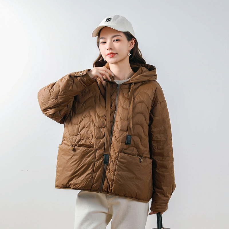 冬季新款90白鸭绒纯色百搭款时尚宽松简约外套羽绒服女