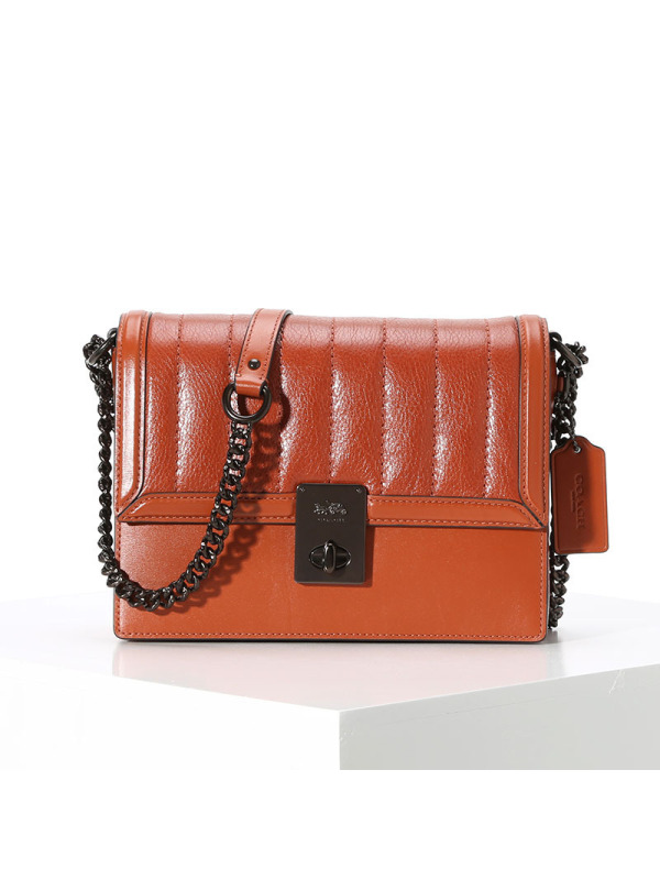 20新款 COACH HUTTON 夹棉单肩包 21x16x6CM