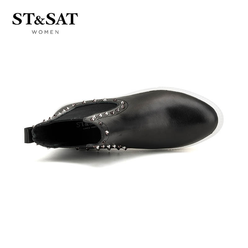 St&Sat/星期六冬牛皮松糕底铆钉切尔西短靴女靴子SS64117260