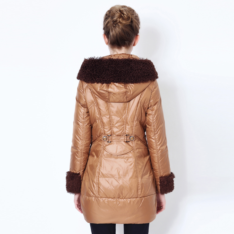 雅鹿羽绒服女中长款 修身时尚个性毛领连帽纯色冬装女外套yn21000