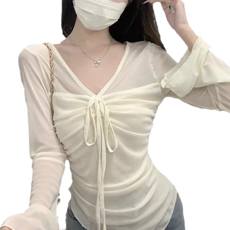 系带v领防晒网纱长袖T恤女秋季新款纯欲风褶皱不规则修身短款上衣