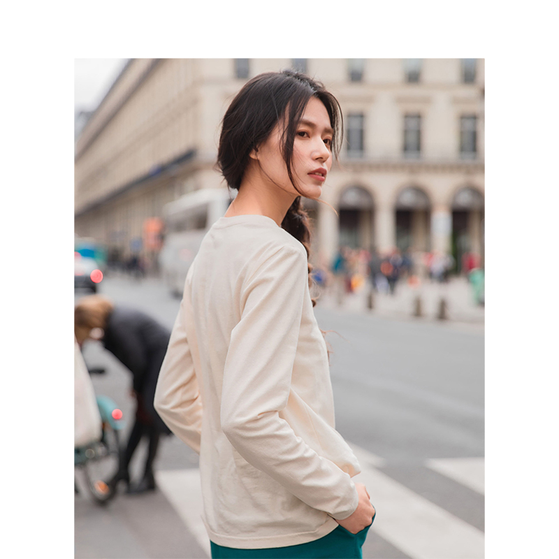 茵曼t恤女2019春装新款棉质复古法国小女孩刺绣宽松长袖百搭上衣