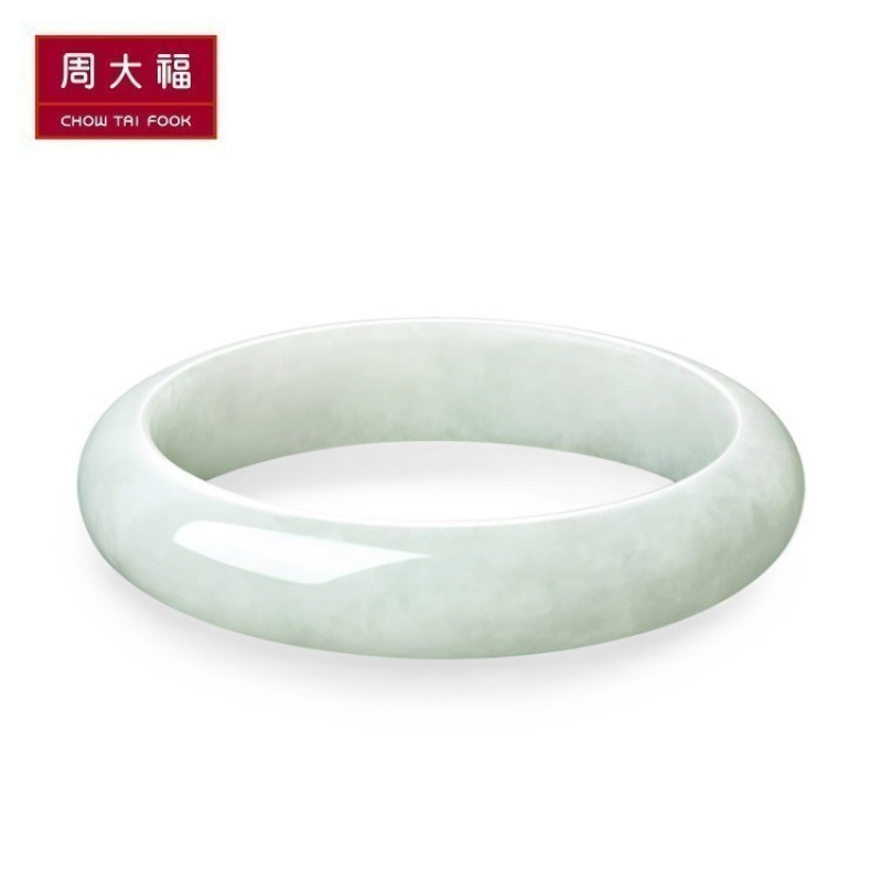 周大福珠宝首饰气质典雅翡翠玉石手镯 女K63603