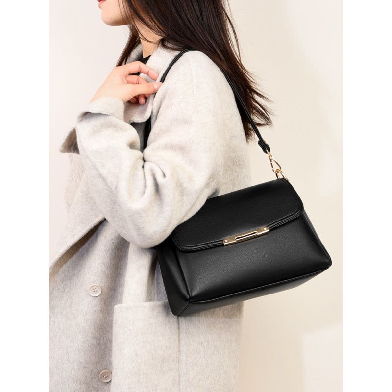 中年女士妈妈包新款单肩腋下小包包纯色大容量百搭气质斜挎包图片