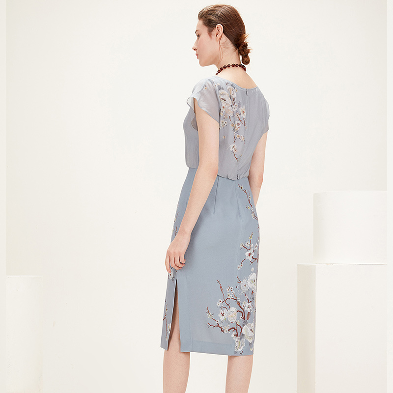 服装鞋帽>女装>连衣裙>欧柏兰奴(omnialuo)>欧柏兰奴(omnialuo)连衣裙