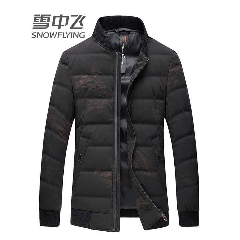 雪中飞2019冬季新款羽绒服男短款立领青年男士时尚印花潮流加厚外套图片