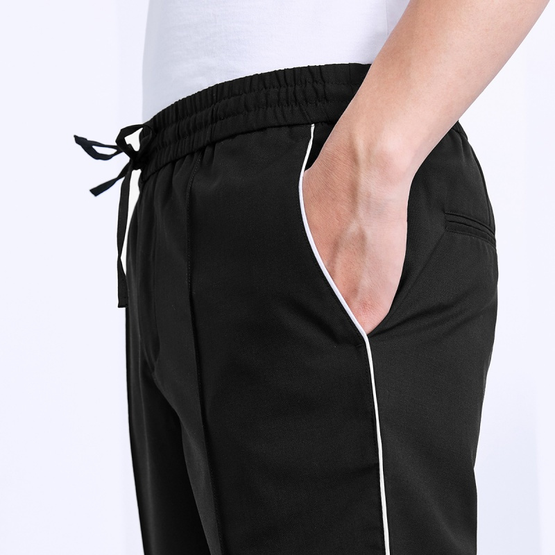 太平鸟男装2018夏季新款男士长裤直筒裤子黑色运动时尚潮流休闲裤