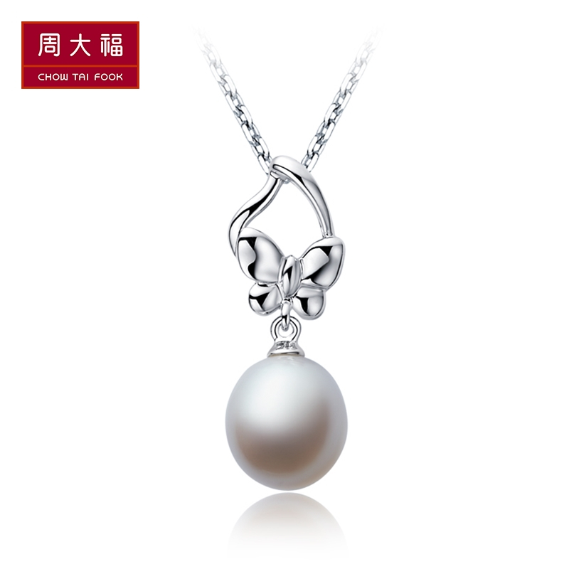 周大福珠宝首饰时尚优雅蝴蝶结925银珍珠坠 390元