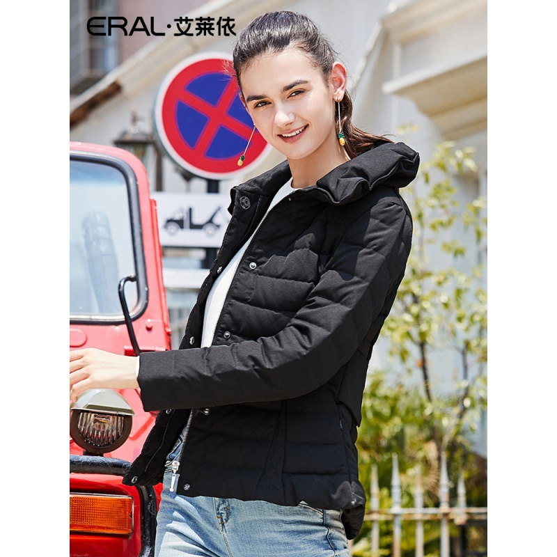 艾莱依O2O轻薄修身显瘦羽绒服女短款2018新款韩版百搭潮