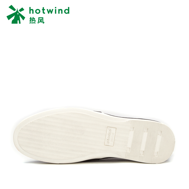 热风hotwind休闲皮鞋圆头青年一脚套男士平跟休闲鞋H41M7112