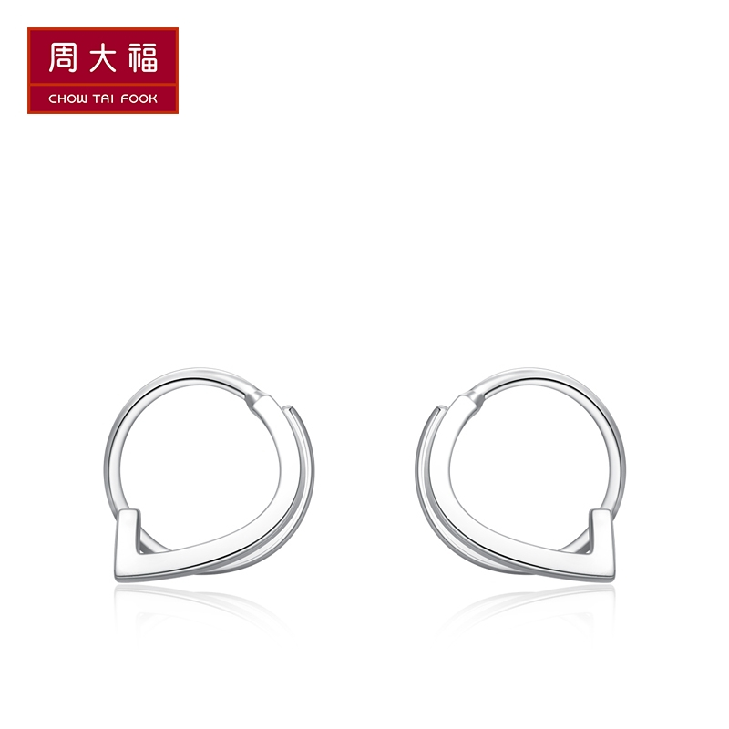 周大福PT G&W系列 真我-流线简约PT950铂金耳钉PT160370