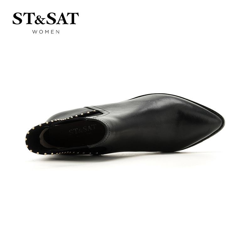 St&Sat/星期六冬新款切尔西短靴女牛皮尖头铆钉女靴子SS64117071