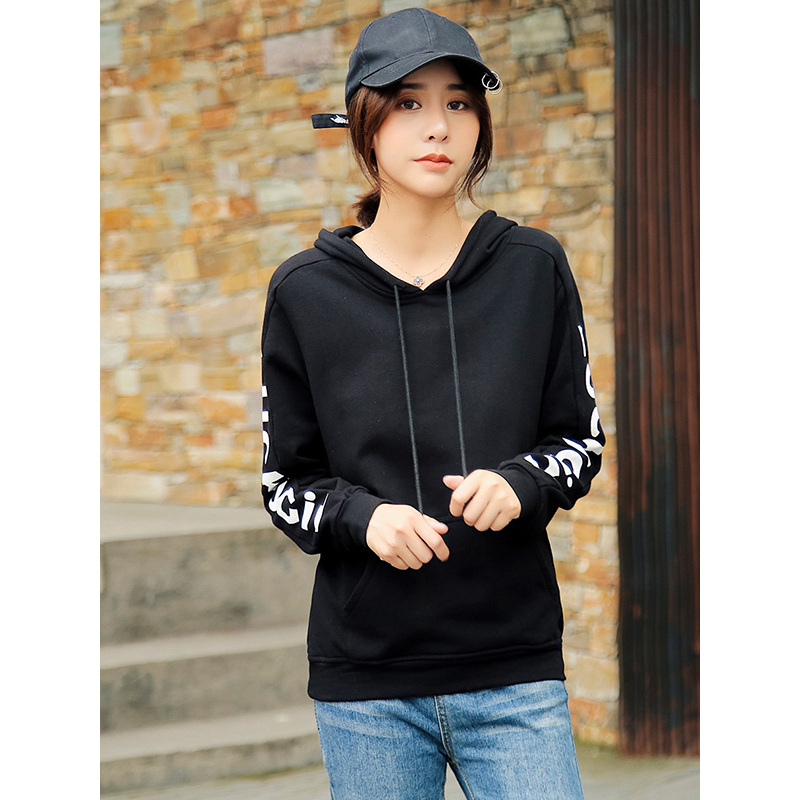 萝娜公主(LUONAGONGZHU)秋季新款时尚百搭字母印花长袖短款套头连帽卫衣上衣女