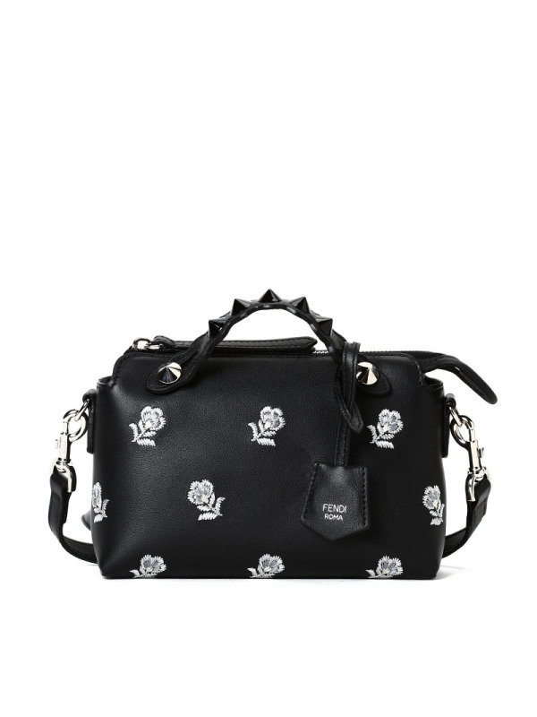 FENDI/芬迪 女包花朵装饰铆钉双挽手单肩斜挎包 8BL135
