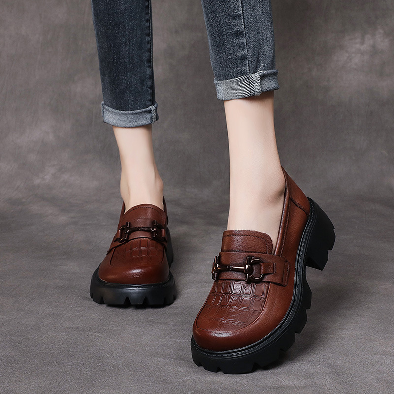 鳄鱼纹英伦风小皮鞋女宽头头层牛皮粗跟女单鞋春秋新款复古松糕鞋