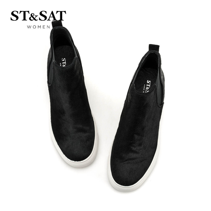 星期六ST&SAT圆头低跟套脚纯色深口女鞋SS64117380