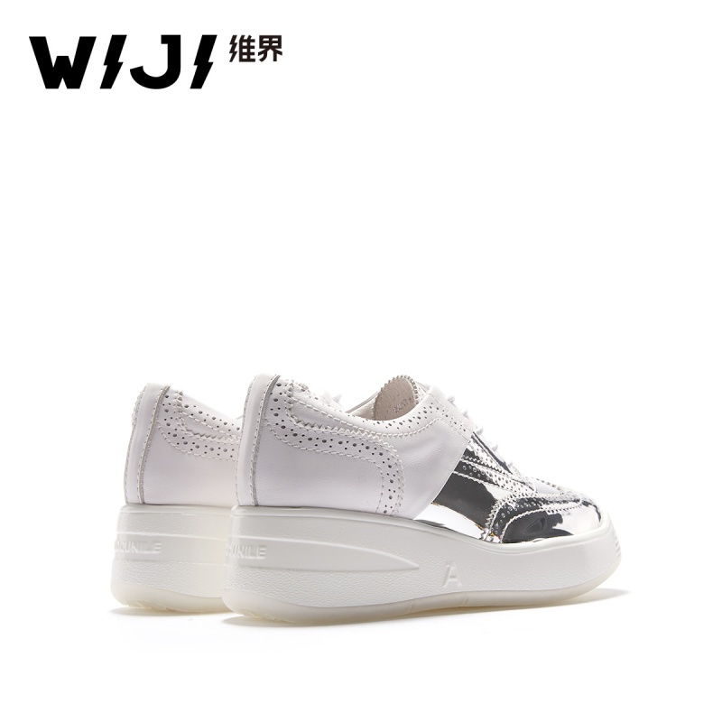 WIJI2018新款时尚运动休闲个性低帮板鞋拼接款英伦单鞋透气女鞋子