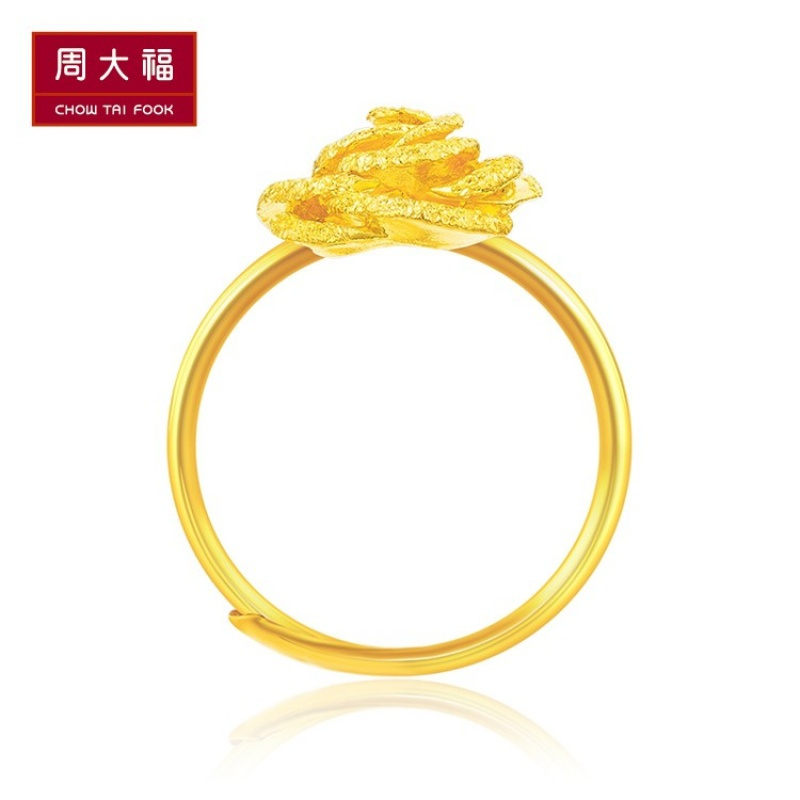 周大福光沙玫瑰花开口黄金戒指计价（足金工费58元）F189576