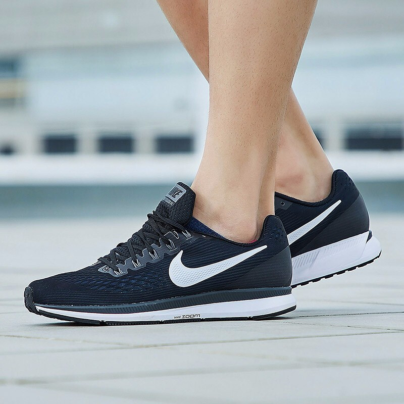 耐克（NIKE）运动户外男鞋飞线AIRZOOMPEGASUS跑步鞋880555