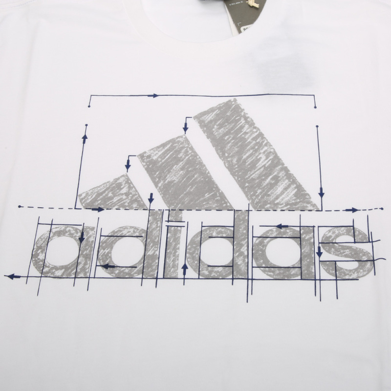 adidas阿迪达斯2018男子BOS圆领短T恤DI0294
