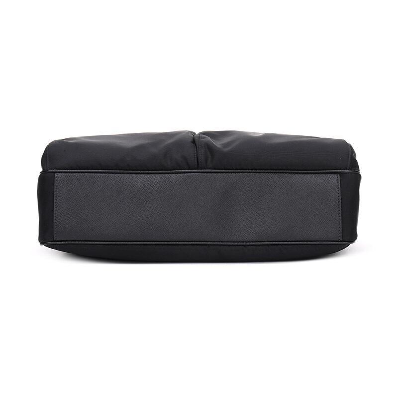 prada普拉达男士黑色织物手提袋单肩包2vg860064