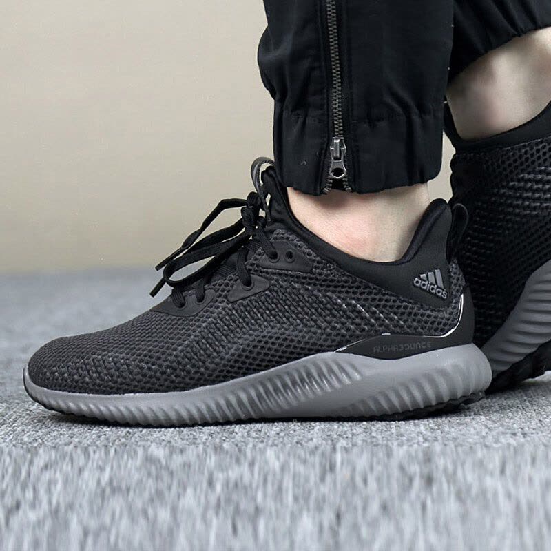 Adidas阿迪达斯女鞋冬季小椰子运动鞋低帮轻便耐磨缓震跑步鞋CG5400图片