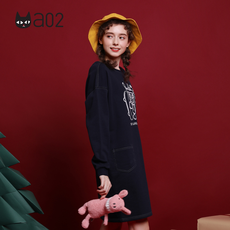a02新款2020潮流小黑简约卡通印花宽松显瘦连衣裙女DTV1A0751DR