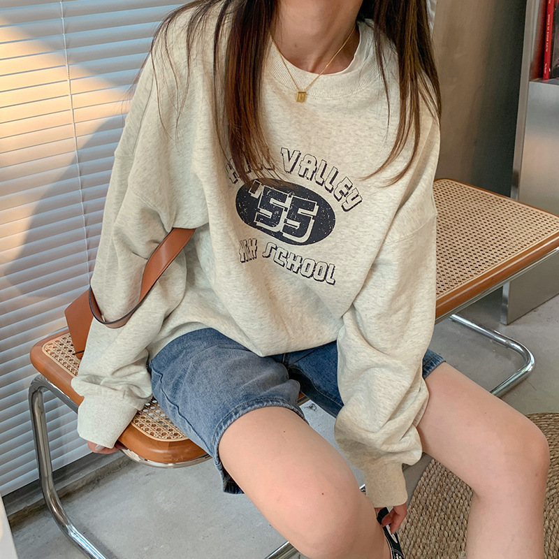美式复古印花圆领卫衣女秋装百搭打底衫常规款休闲宽松上衣薄款潮